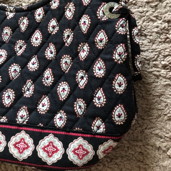 Vera Bradley black and white patterned purse - Picture 2 of 13